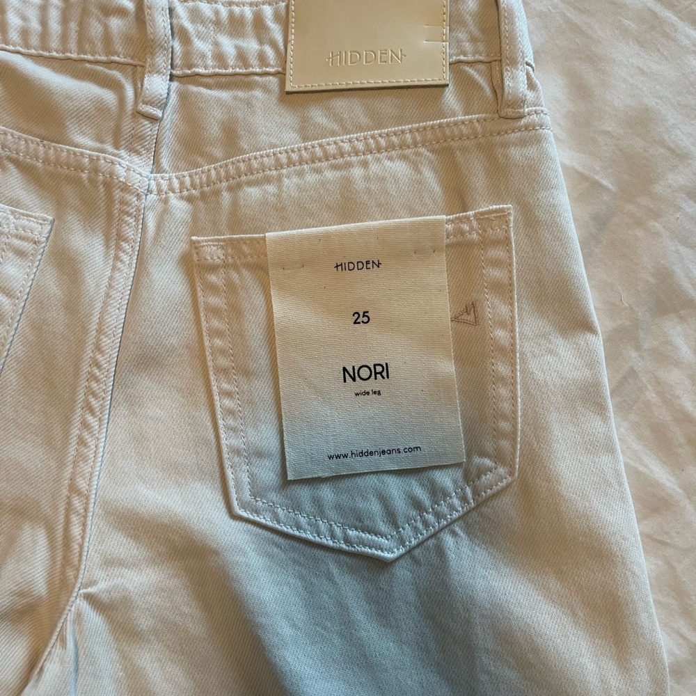 Hidden Jeans Nori Sea Salt Wide Leg Size 25